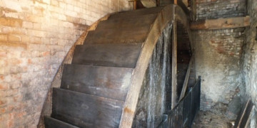Millwrighting at Clenchers Watermill